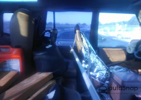 1995 Land Rover Discovery z USA, uszkodzony, nr VIN SALJY1246SA139686